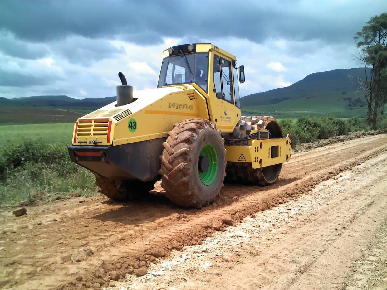 Earth moving equipment for hire South Africa Roller for hire